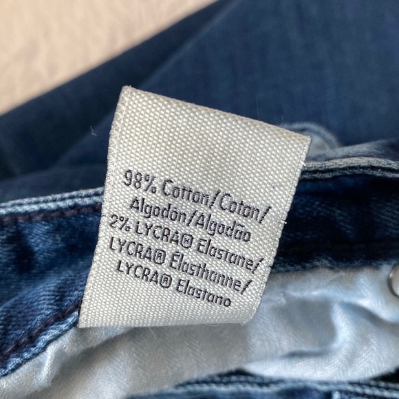 CALVIN KLEIN JEANS Men's Relaxed Straight-Fit Jeans - Picture 13 of 13